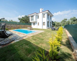 Muğla Menteşe'de Muhteşem Doğada, Özel Havuzlu, Konforlu Villa  - 3