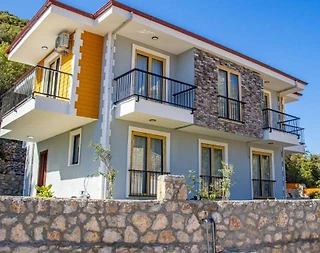 Marmaris Söğüt'te Merkeze Yakın Konumda, Özel Havuzlu, 4+1 Villa - 1