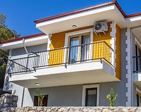 Marmaris Söğüt'te Merkeze Yakın Konumda, Özel Havuzlu, 4+1 Villa - 2