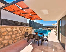 Kaş Yeşilköy'de Geniş Bahçeli, Özel Havuzlu, Kiralık Villa - 3