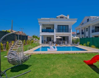 Muğla Fethiye'de Muhteşem Doğada, Çocuk Oyun Alanlı, Lüks Villa - 4