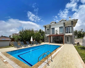 Fethiye Ölüdeniz'de Nezih Konumda, Özel Havuzlu, Konforlu Villa - 3