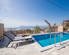 Kaş Üzümlü'de Muhteşem Doğada, Özel Havuzlu, Huzurlu Villa - 3