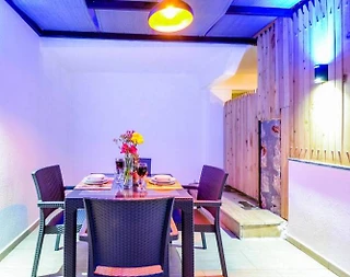 Kaş Bezirgan'da Doğa Manzaralı, Isıtmalı Havuzlu, Konforlu Villa - 3