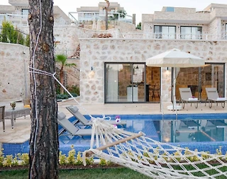 Kaş İslamlar'da Doğa İçerisinde, Özel Havuzlu, Taş Villa - 5