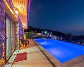 Fethiye Faralya'da Enfes Deniz Manzaralı, Özel Havuzlu, Kiralık Villa - 3