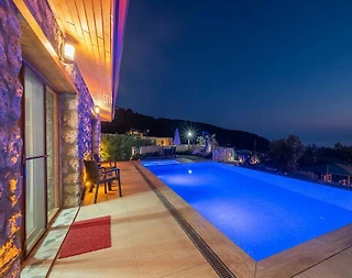 Fethiye Faralya'da Enfes Deniz Manzaralı, Özel Havuzlu, Kiralık Villa - 3