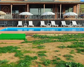 Yalova Armutlu'da Otantik Mimarili, Isıtmalı Havuzlu, Kiralık Villa - 3