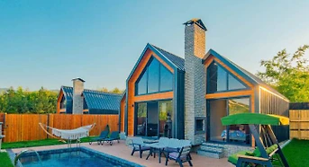 Luxury Bungalow with Heated Pool in the Peaceful Nature of Sapanca