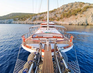 Bodrum'da Masmavi Sularda, 8 Kişilik, Kiralık Lüks Gulet - 2