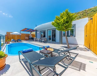 Kalkan Yeşilköy'de Doğa İçerisinde, Özel Havuzlu, Balayı Villası - 1